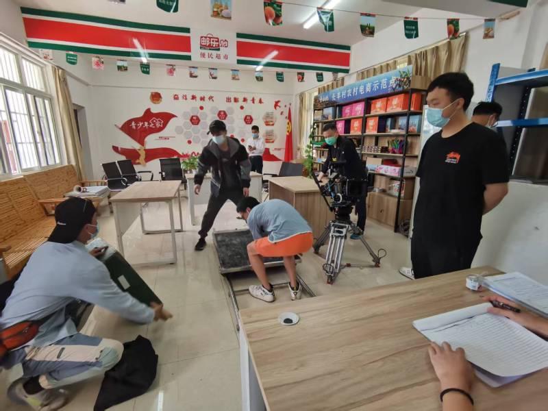 会宁县广告片拍摄公司：极简主义践行者，少即是多的视觉哲学